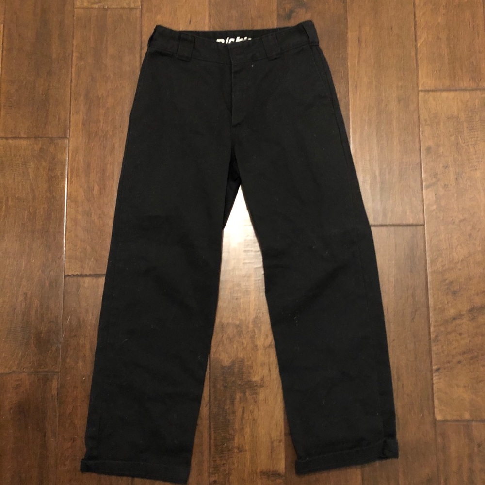 cute black dickies :)